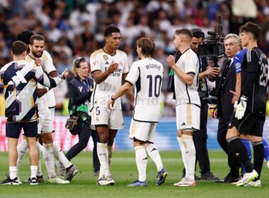 A Real Madrid játékosai ünneplik a Getafe elleni győzelmet.