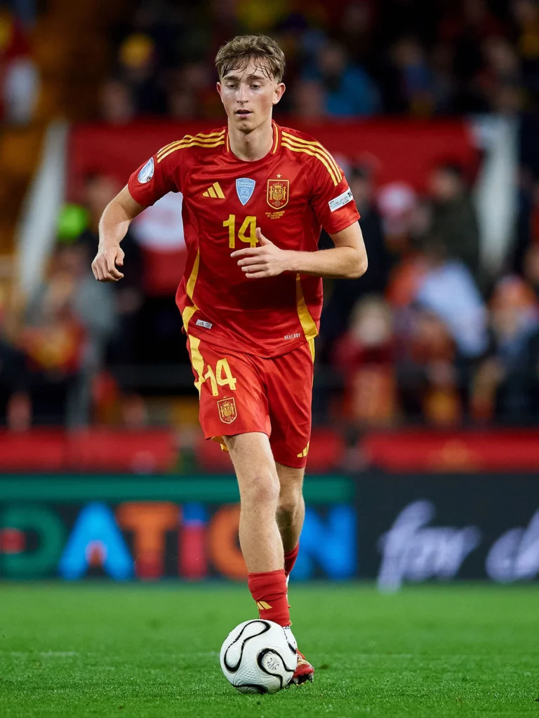 Dean Huijsen (forrás: realmadrid.com)