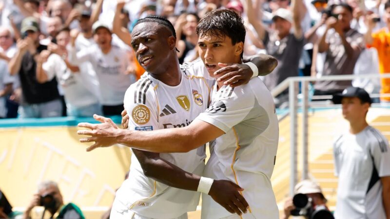 Vini Jr. and Gonzalo García (forrás: realmadrid.com)