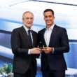Florentino Pérez és Lucas Vázquez (forrás: realmadrid.com)