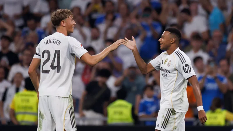 Huijsen és Mbappé (kép: realmadrid.com)