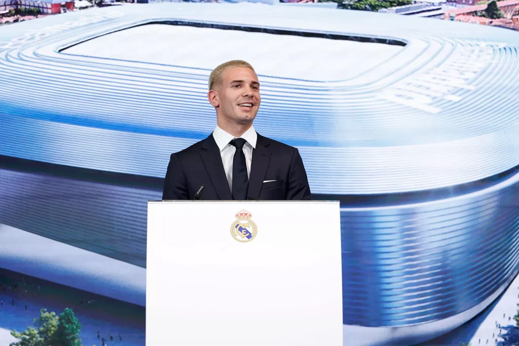 Franco Mastantuono (forrás: realmadrid.com)