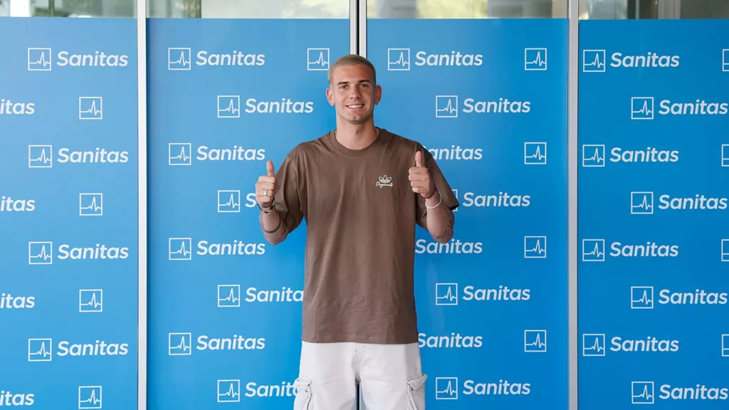 Franco Mastantuono (forrás: realmadrid.com)