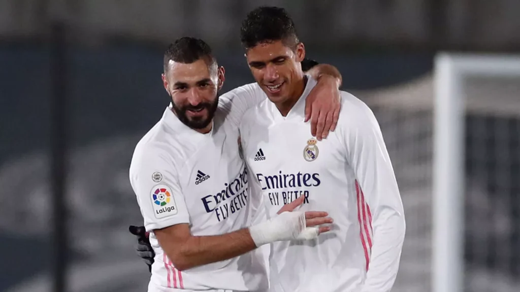 Benzema és Varane (forrás: realmadrid.com)