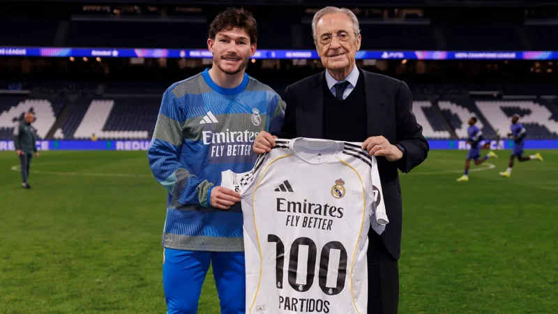 Fran García és Florentino Pérez (kép: realmadrid.com)