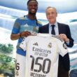 Camavinga és Florentino Pérez (forrás: realmadrid.com)