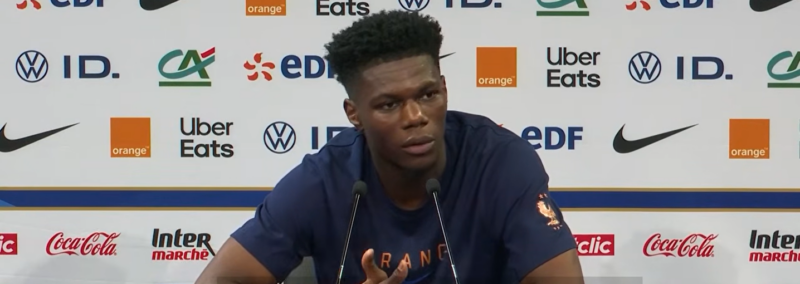 Aurélien Tchouaméni a francia válogatott sajtótájékoztatóján (forrás: as.com)