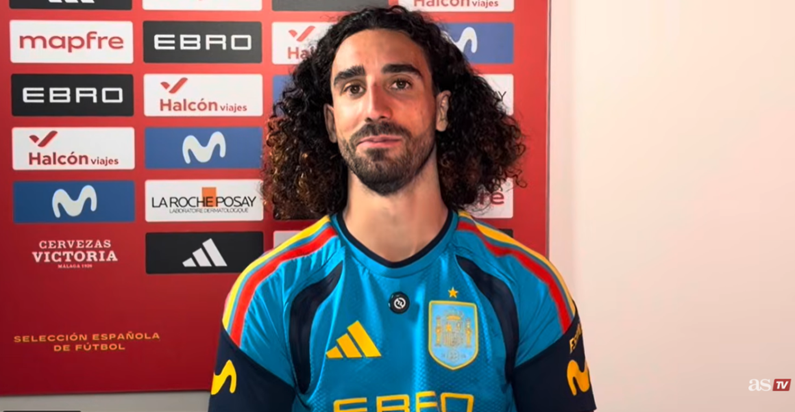 Marc Cucurella az AS-nek adott interjúja közben (forrás: www.youtube.com/@diarioas)