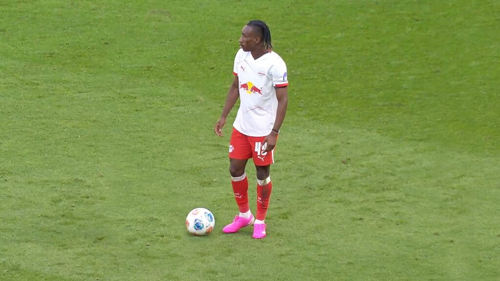 Yan Diomandé (forrás: youtube video screenshot, ScoutNation)