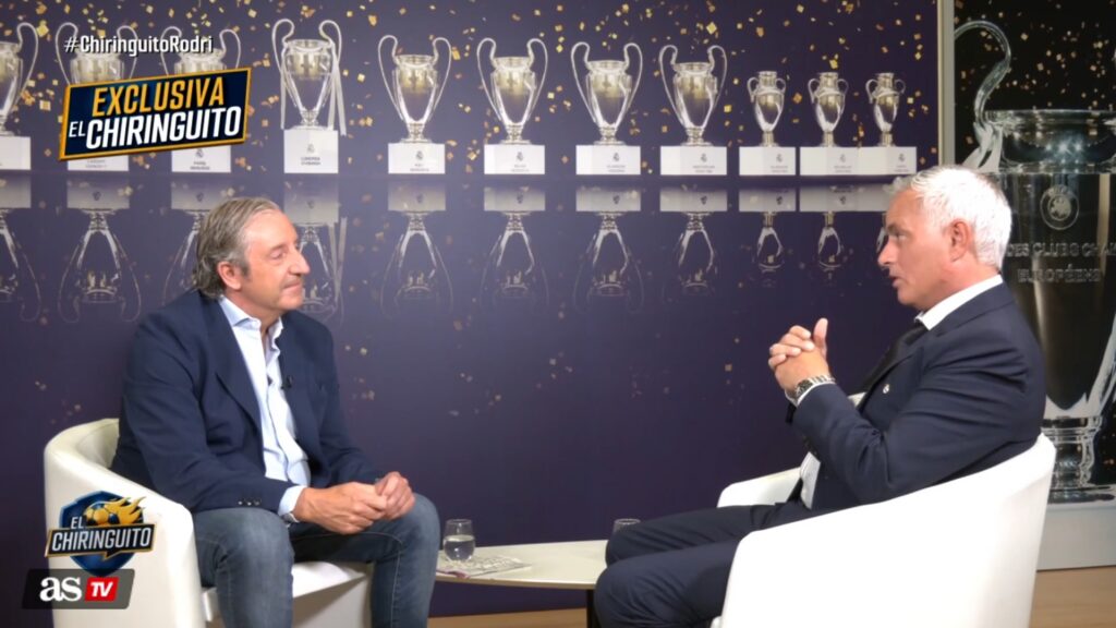 Josep Pedrerol és José Mourinho (forrás: video screenshot, AS TV)