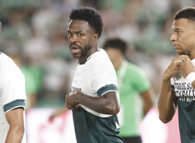 Trent, Vinícius és Mbappé (forrás: www.youtube.com/@efeagenciaefe)