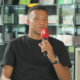 Mbappé az RFI-nek adott interjú közben (forrás: www.youtube.com/@RFI_Fr)