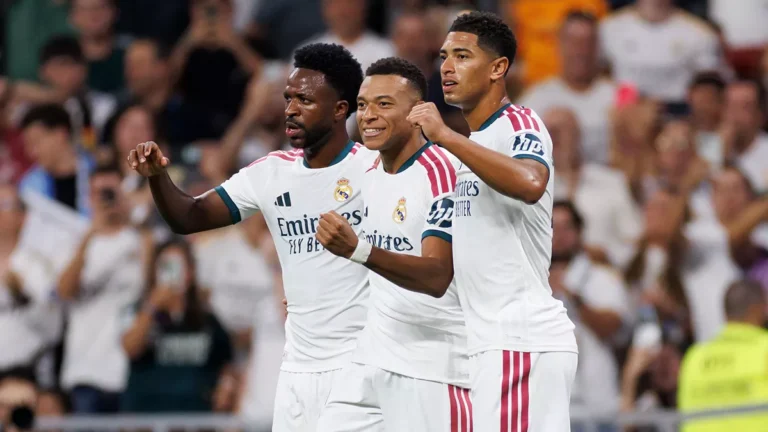 Vinícius, Mbappé és Bellingham (kép: realmadrid.com)